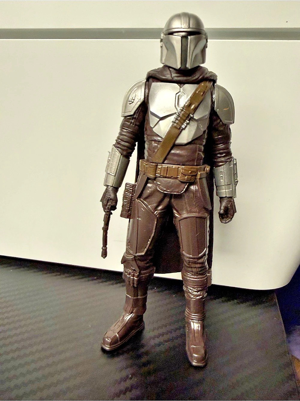 Star Wars The Mandalorian 2019 Hasbro 6” Action Figure